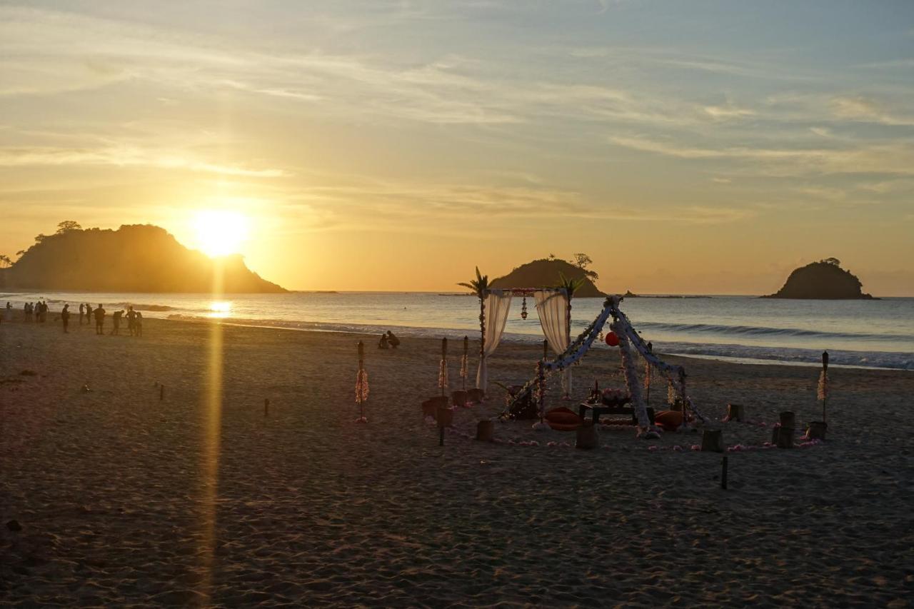 Nacpan Beach Villas Managed By H Hospitality Group エルニド エクステリア 写真